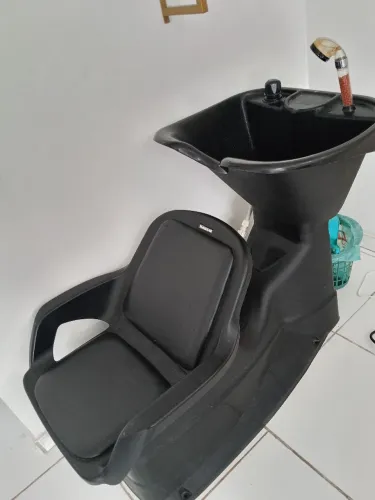 Vendo um lavatório em perfeito estado