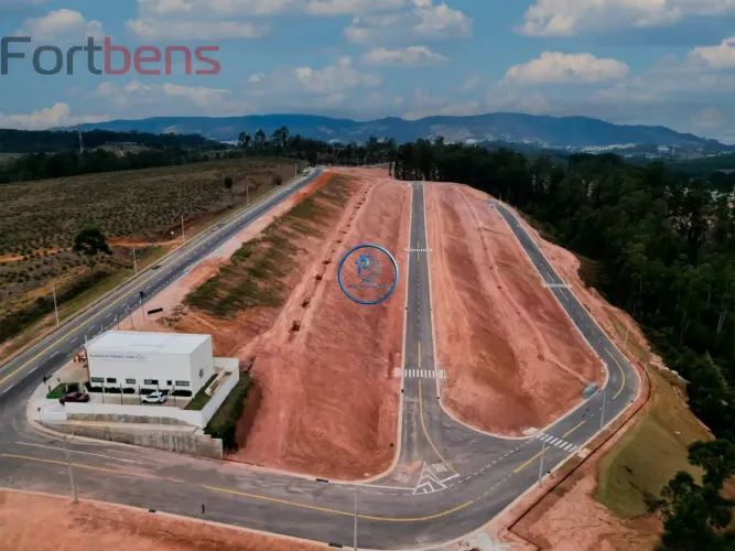 Lote / Terreno Comercial Para Vender no bairro Região Central em Caieiras