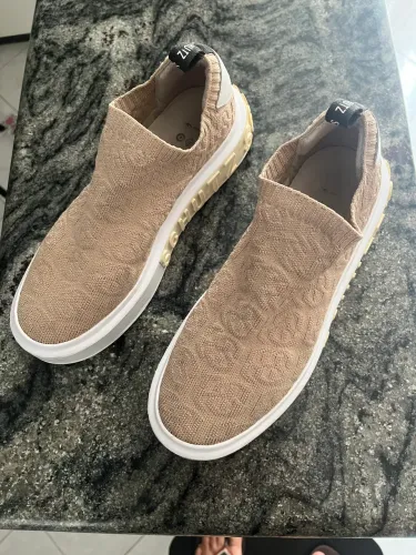 Tênis feminino bold knit Schütz 38