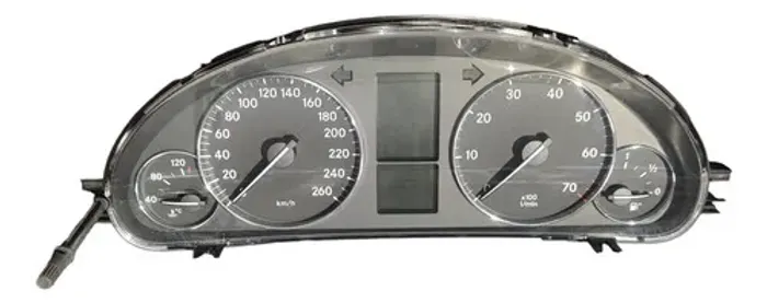 Painel Instrumentos Mercedes C200k W203 2001/06 A2035408747 Preto