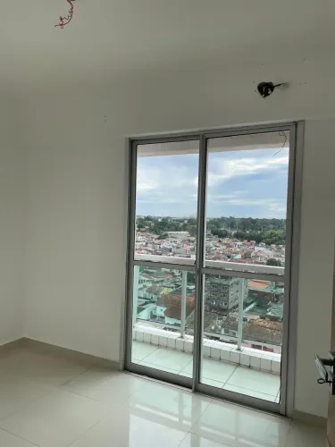 ALUGO EXCELENTE APARTAMENTO NO CURIÓ UTINGA