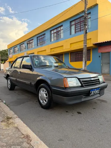 Chevrolet Monza Classic/ Sl/e/sr 1.8 1990