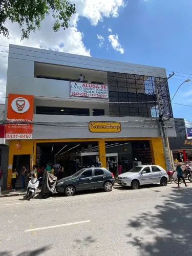 Salas no centro de Betim/MG
