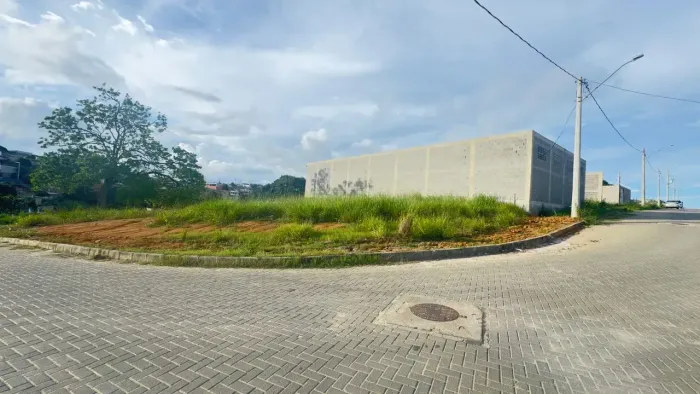 Lote a venda com 363,17m² em Vista da Ilha Tucum - Cariacica - ES