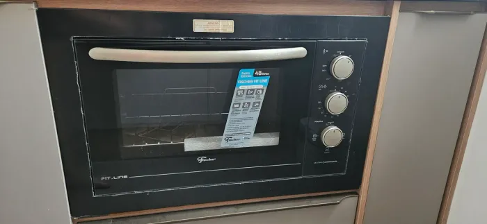 Forno Elétrico de Embutir Fischer Fit Line 48L