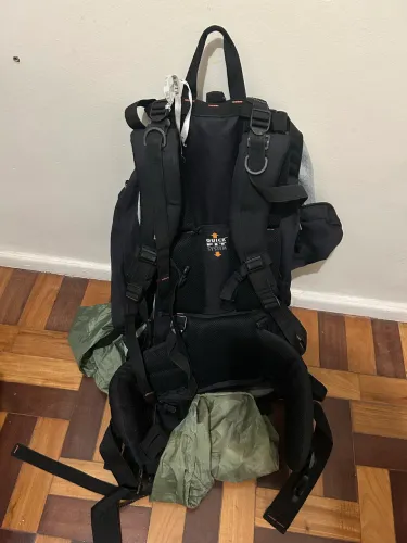 Mochila cargueira Trilhas e Rumos Crampon 77 litros