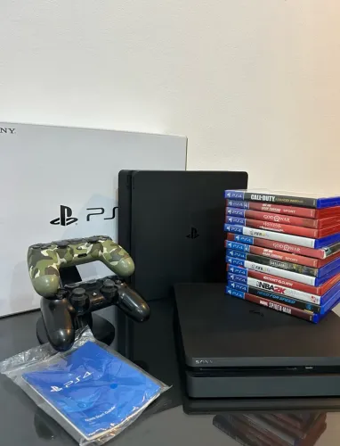 PlayStation 4 slim 1TB | Semi novo e completo