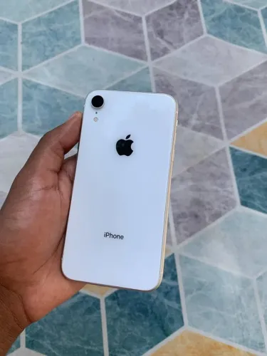 iPhone xr