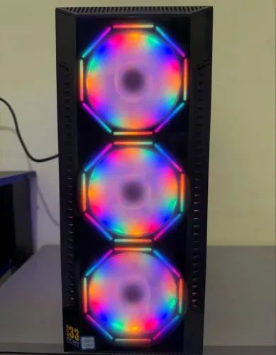 PC Gamer / Trabalho - Intel Core i7 9700KF + RX 550 4GB + 16GB RAM