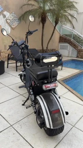 Moto x11 elétrica único dono