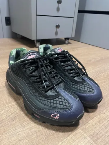 tênis Nike air max 95 corteiz rosa