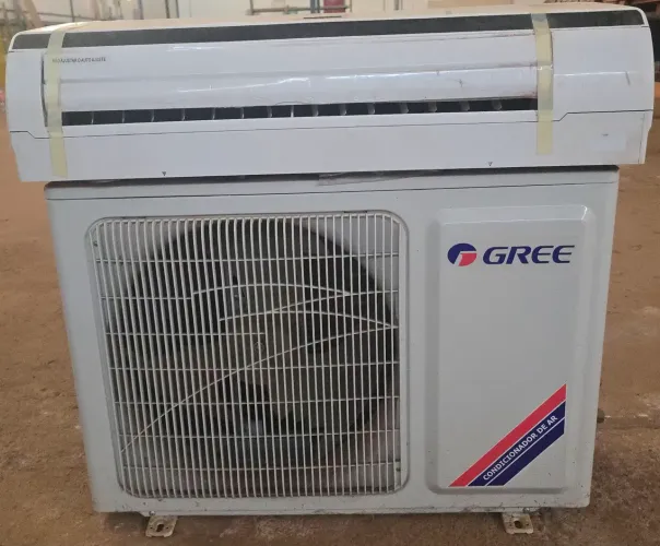 Ar condicionado Split Hi Wall Gree G-Side Auto Inverter 12.000 Btus Frio 220V R-32