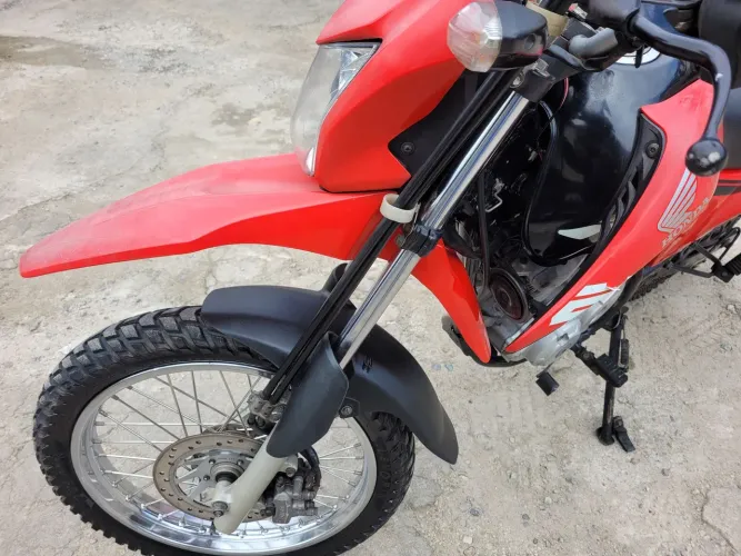 Bros 2019 pouco rodada
