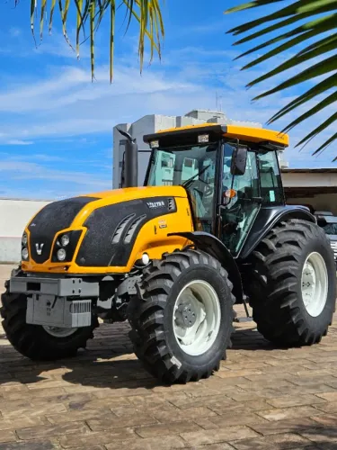 BM115 cab. ano 2022 único dono