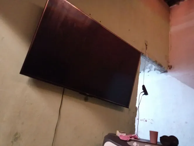 Vendo tv 55 p tira peças as peças são nova