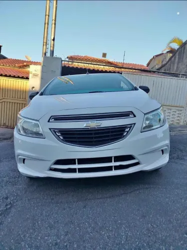 Chevrolet Onix Hatch LT 1.0 8V Flexpower 5P Mec. 2016