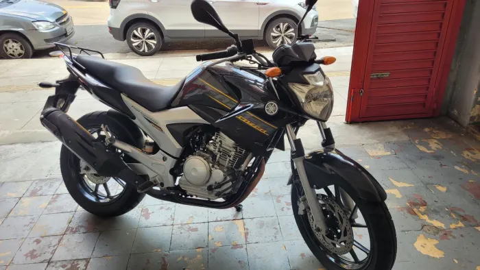 Vendo yamaha fazer 250 2011