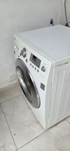 Lava e Seca LG Direct Drive 8,5 kg