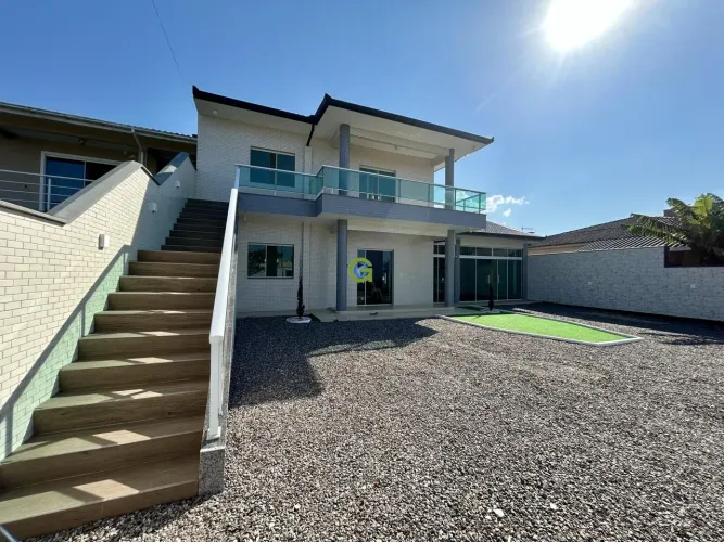 Casa com 2 residências independentes e amplo terreno na Pinheira Palhoça/SC  30