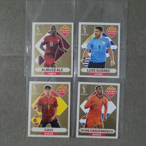 Legend 2022 lote com 4 figurinhas