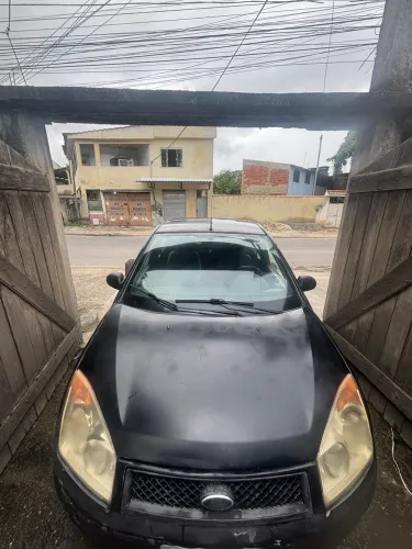 Ford Fiesta Sedan 1.0 8V Flex 4P 2008