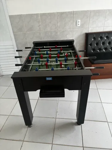Mesa de totó usada 