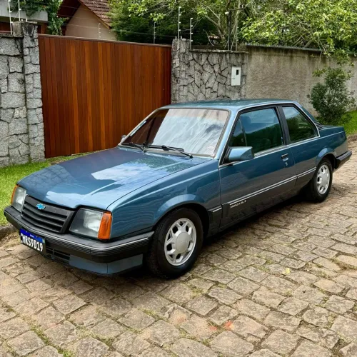 Chevrolet Monza Classic SE 2.0 /mpfi E EFI 2P E 4P 1989