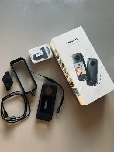 Insta 360 X3 NOVA + 256gb extreme pro