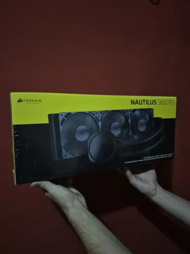 Corsair NAUTILUS 360 RS / Water Cooler