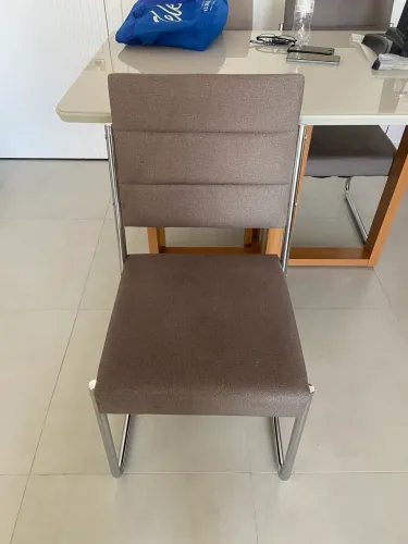 Jogo de 4 cadeiras estofadas