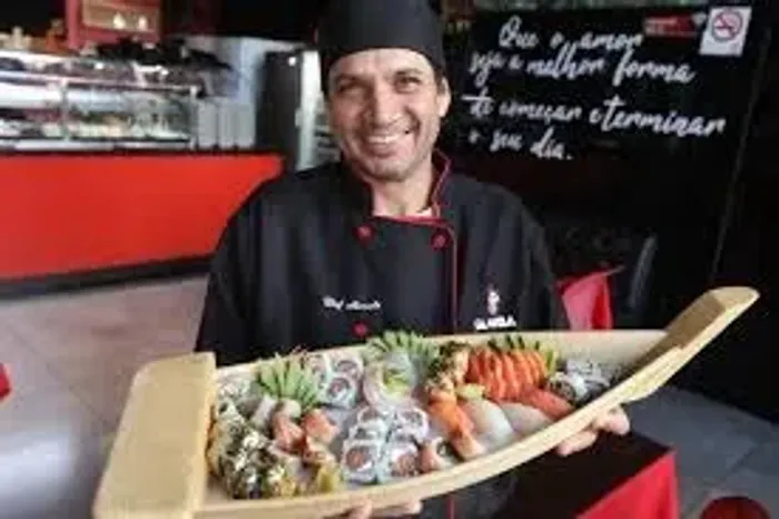 PRECISA-SE DE SUSHIMAN