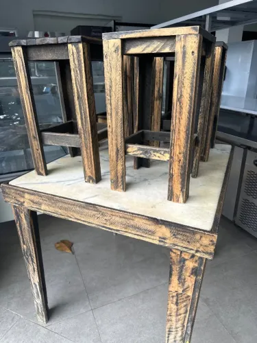 Mesa de Madeira