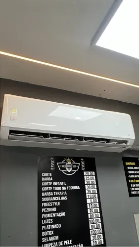 Ar-condicionado inverter 24000 btus Elgin. 