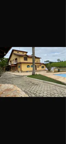 Sítio com casa de novela , estuda permuta