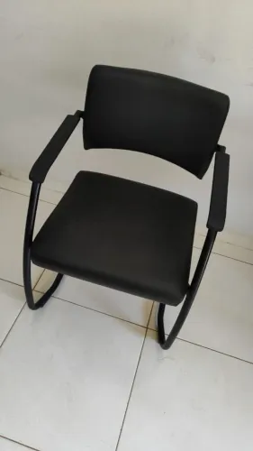 Cadeira para escritorio Semi nova