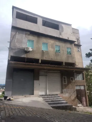 Sou pintor profissional faço rextura,impermeabilização etc..