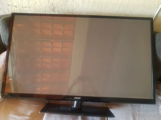 TV Samsung 51 Polegadas de Plasma Defeito.