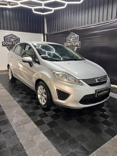 Ford Fiesta Sedan SE 1.6 16V Flex 4P 2013