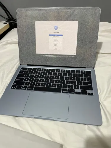 MacBook Air M4