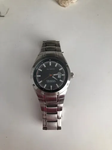 Relógio Colecionador Technos UW001 Masculino - Edição Especial Valtra Tratores