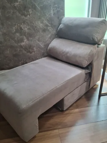 Poltrona Chaise Reclinável em Suede