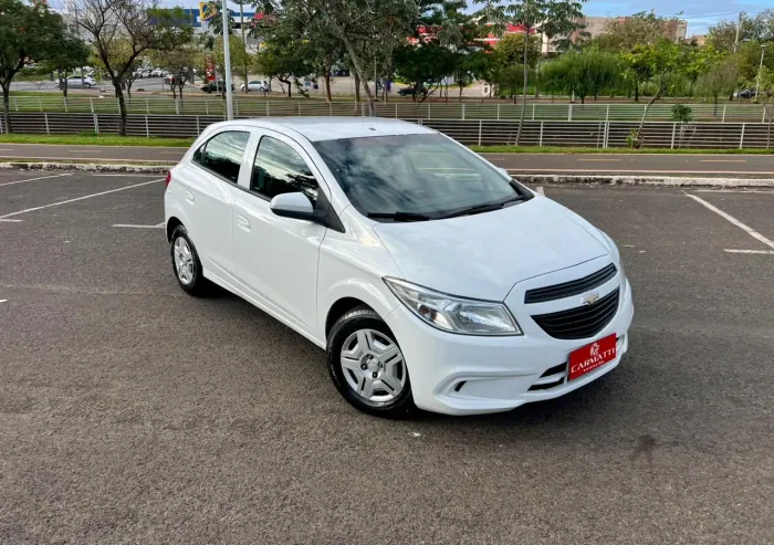 Chevrolet Onix JOY Hatch 1.0 8V Flex Mec. 4P 2018