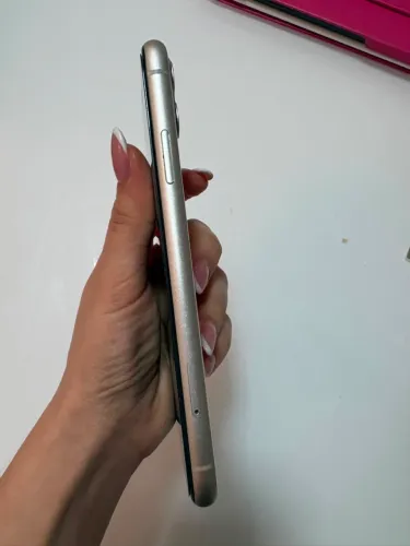 Iphone 11 128gb!