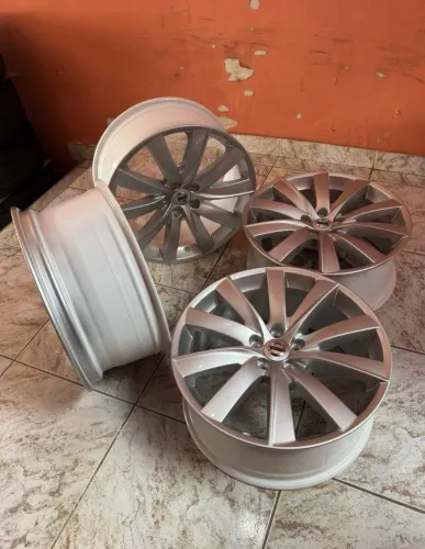 Jogo de rodas volvo xc90 originais ( Ford/volvo/land rover ) 