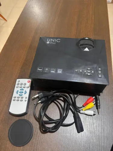 PROJETOR UNIC UNI LINK WIFI READY