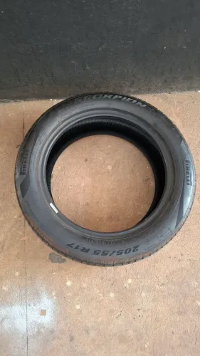2 Pneus - Pirelli 205/55 R17