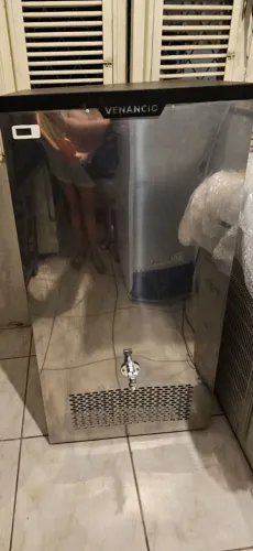 RESFRIADOR E DOSADOR DE ÁGUA INDUSTRIAL VENÂNCIO.