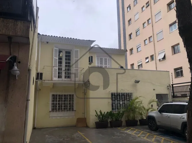 Casa comercial para locação na Vila Clementino, São Paulo-SP: 12 salas, 6 banheiros, 4 vag