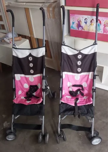 Par de Carrinhos de Bebê para Gêmeos Minnie Disney - Guarda-Chuva Leve e Dobrável
