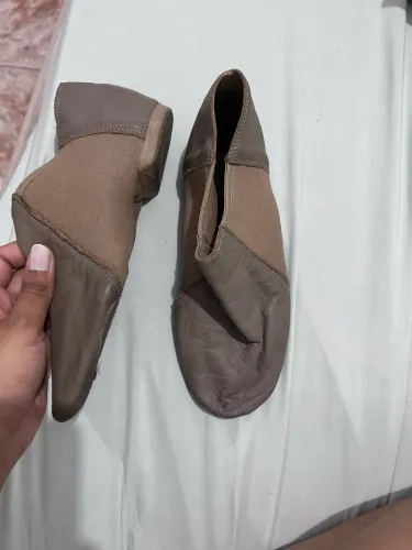 Botinha jazz capezio